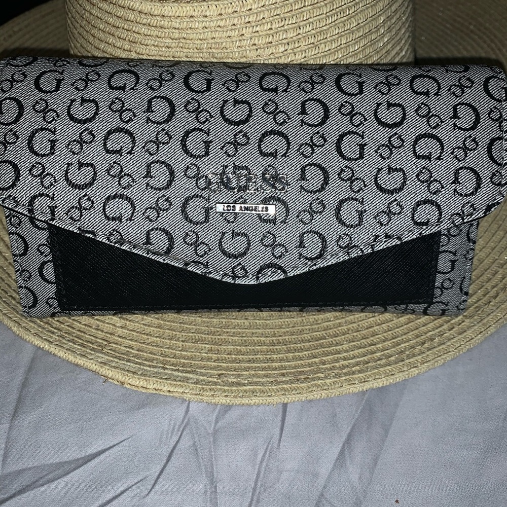 Brand New Guess Wallet
